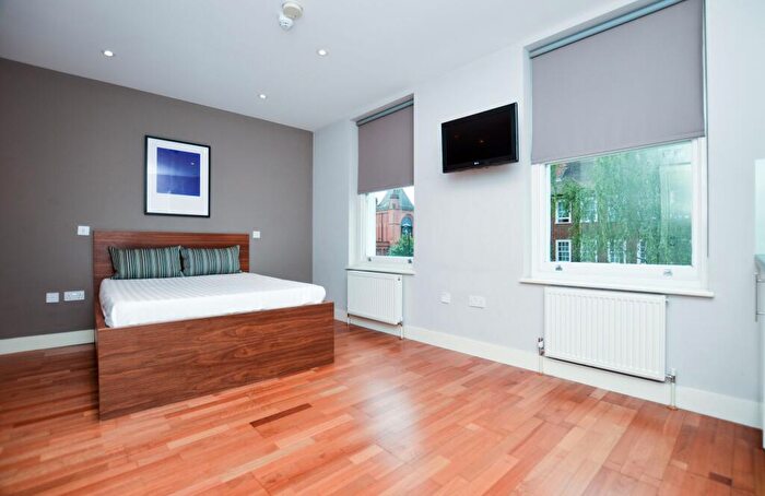 Studio To Rent In Flat, A West End Lane, West Hampstead, NW6