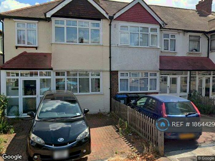 3 Bedroom Terraced House To Rent In Woodfield Gardens, New Malden, KT3