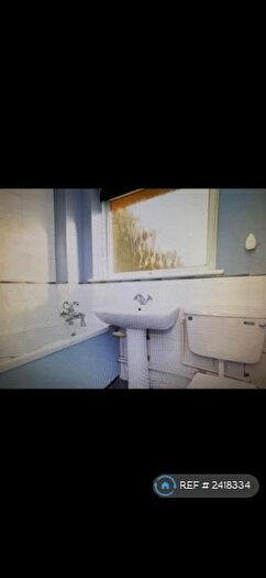 2 Bedroom Maisonette To Rent In Bromley Court, Bromley, BR1