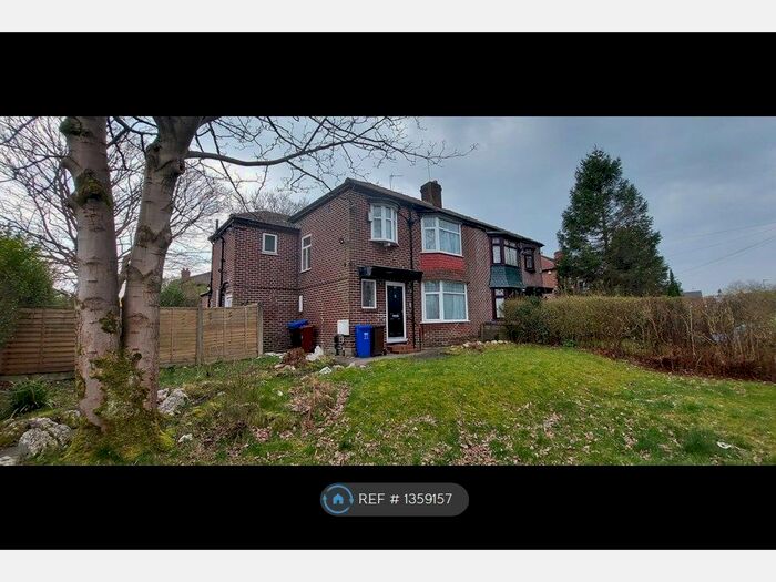 4 Bedroom Detached House To Rent In Brooklands Road, Crumpsall, Manchester, M8