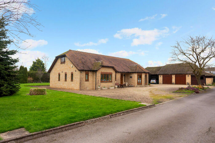 4 Bedroom Detached House For Sale In Stockley, Calne, SN11