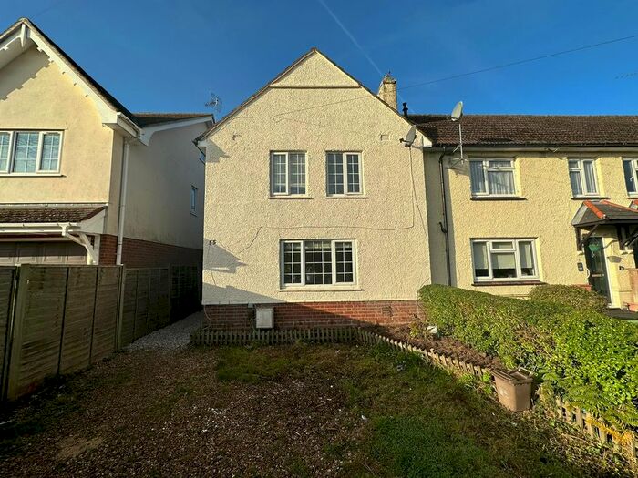 3 Bedroom Detached House To Rent In Newgatestreet Road, Cuffley, EN7