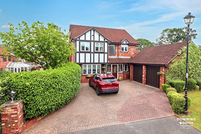 4 Bedroom Detached House For Sale In Schoolacre Rise, Sutton Coldfield, B74
