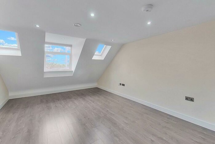 1 Bedroom Flat To Rent In Flat, Derby Street, Burton-On-Trent, Staffordshire, DE14