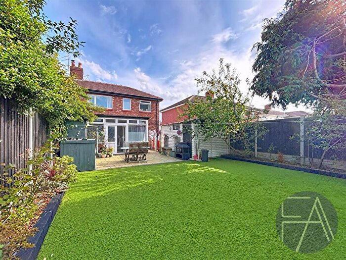 2 Bedroom Cottage To Rent In Shaftesbury Avenue, Southport, PR8