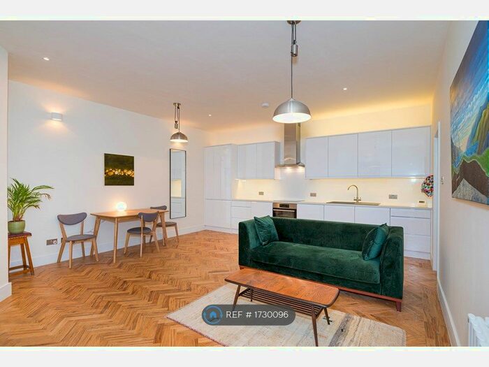 2 Bedroom Flat To Rent In Calvin Street, London, E1