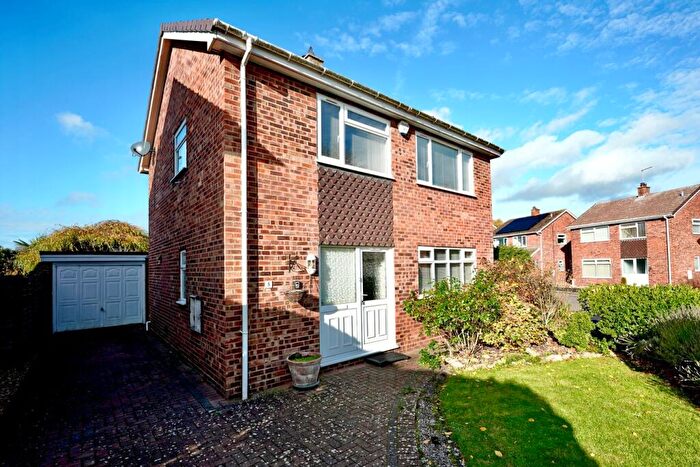 3 Bedroom Detached House For Sale In Manor Close, Great Staughton, St Neots, PE19