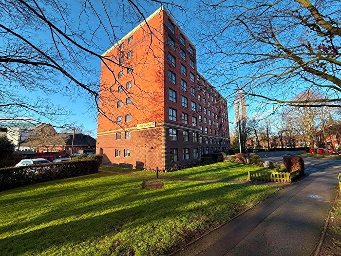 1 Bedroom Flat For Sale In Andrews House, Sandford Street, Lichfield, WS13