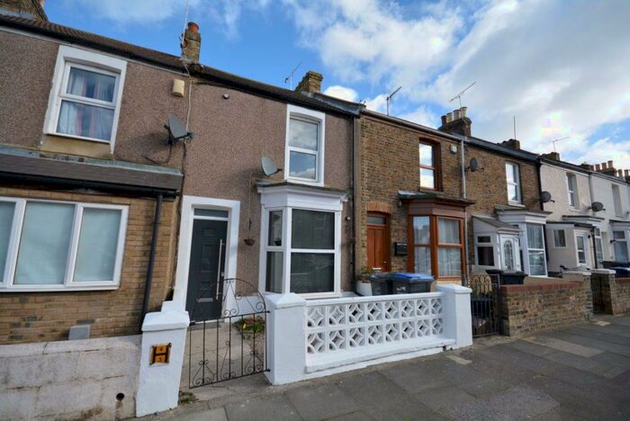 2 Bedroom House To Rent In Milton Avenue, Margate, CT9