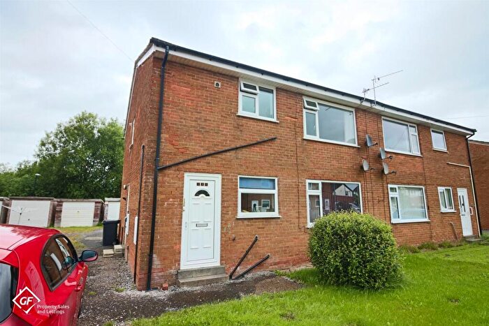 2 Bedroom Apartment For Sale In Hampsfell Drive, Morecambe, LA4