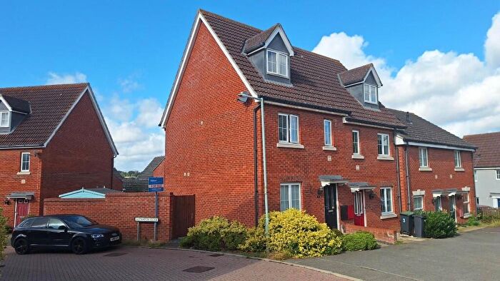 3 Bedroom End Of Terrace House For Sale In Nuthatch Close, Stowmarket, Suffolk, IP14