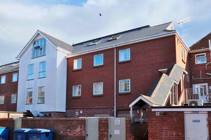1 Bedroom Flat To Rent In Central Location, Exeter, EX4