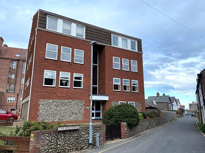 2 Bedroom Apartment For Sale In Sheringham, NR26