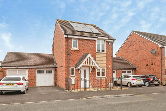 3 Bedroom Detached House For Sale In Proctor Drive, Weston-super-Mare, Somerset, BS24