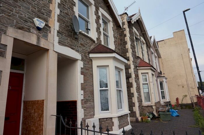 3 Bedroom Terraced House To Rent In Church Road, Redfield, BS5