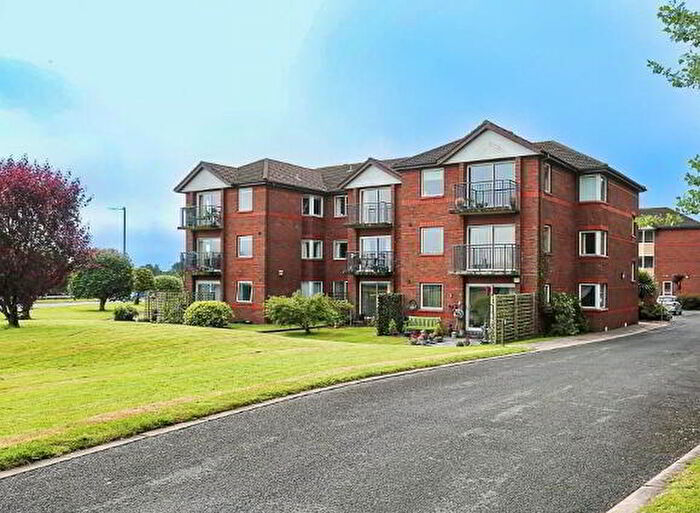 2 Bedroom Apartments For Sale In Lyndhurst Court, Bangor, BT19