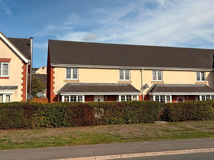 3 Bedroom End Of Terrace House For Sale In Ebley Road, Stonehouse, GL10