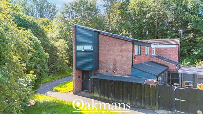 3 Bedroom Semi Detached House For Sale In Sutton Close, Redditch, Worcestershire, B98