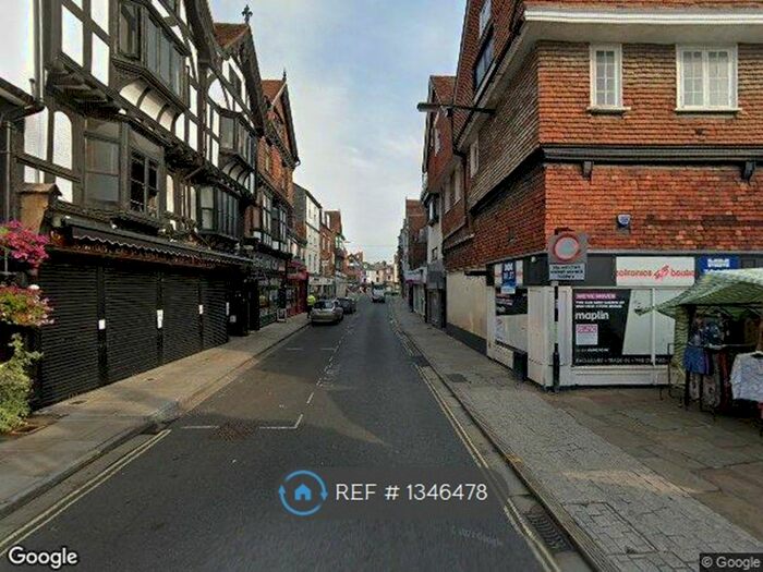1 Bedroom Flat To Rent In Minster Street, Salisbury, SP1