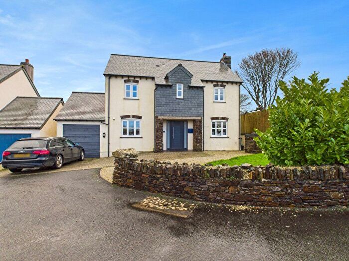 4 Bedroom Detached House For Sale In Baileys Field, Kilkhampton, Bude, EX23