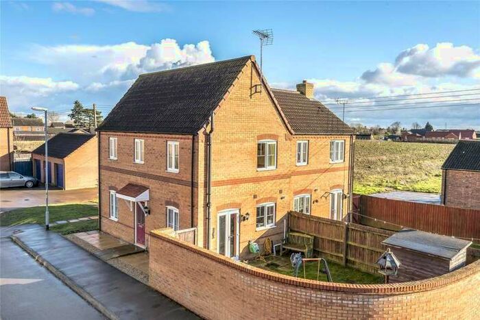 3 Bedroom Detached House To Rent In Oxford Gardens, Holbeach, PE12