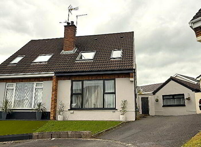 3 Bedroom Semi-Detached House For Sale In St Marks Wood, Lisburn, BT28