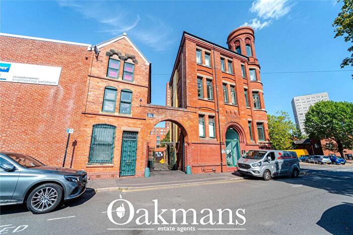 2 Bedroom Flat For Sale In King Edwards Road, Birmingham, B1