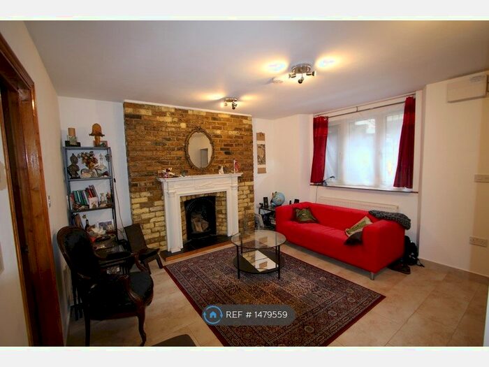 1 Bedroom Flat To Rent In Eversholt Street, London, NW1