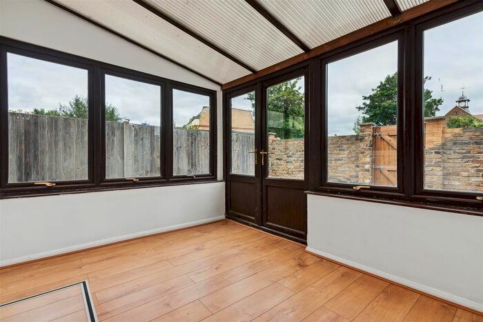4 Bedroom Terraced House To Rent In Oxford Gardens, London, W4