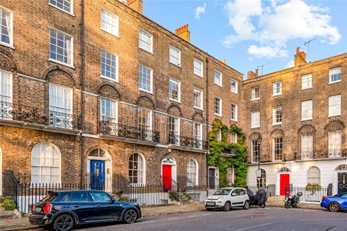 2 Bedroom Apartment For Sale In Myddelton Square, EC1R