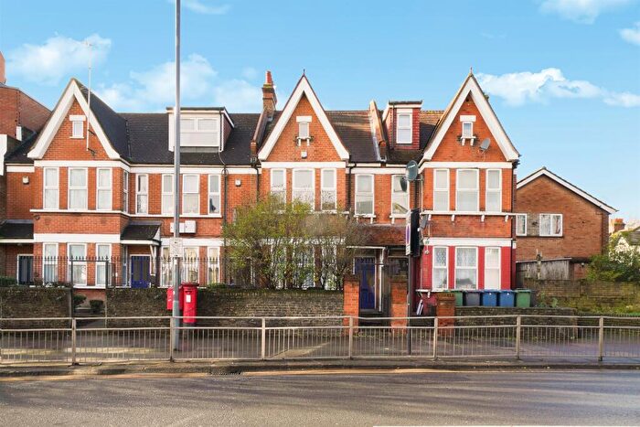 2 Bedroom Flat For Sale In High Street, Wealdstone, Harrow, HA3
