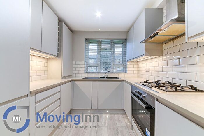 2 Bedroom Flat For Sale In St. Gothard Road, West Norwood, SE27