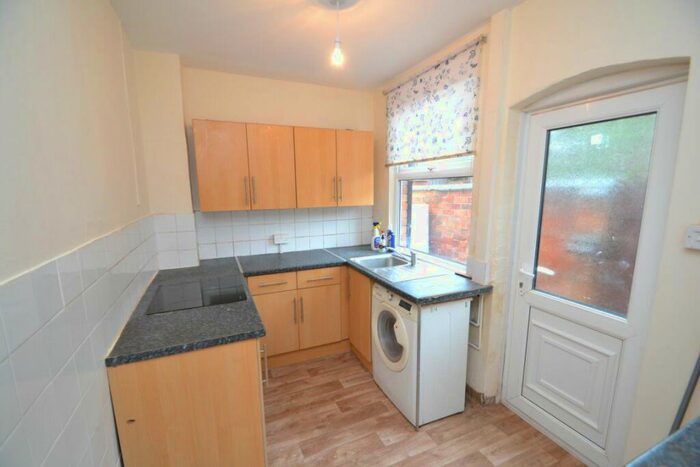 2 Bedroom House Of Multiple Occupation To Rent In Oxford Street, Loughborough, LE11