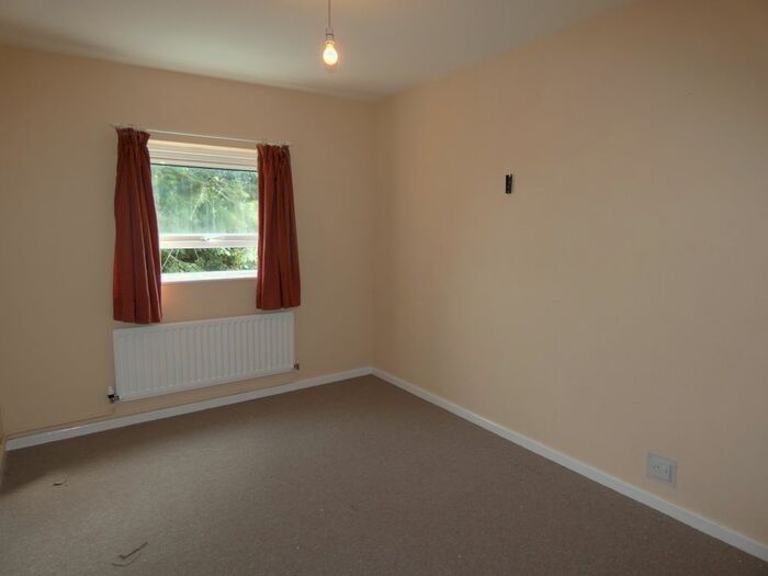 1 Bedroom Flat To Rent In Burford, Brookside, Telford, TF3