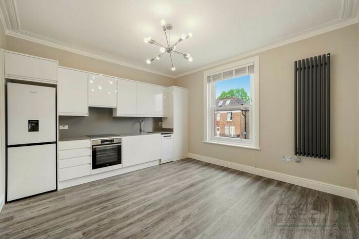 1 Bedroom Flat To Rent In Cleve Road, South Hampstead, NW6