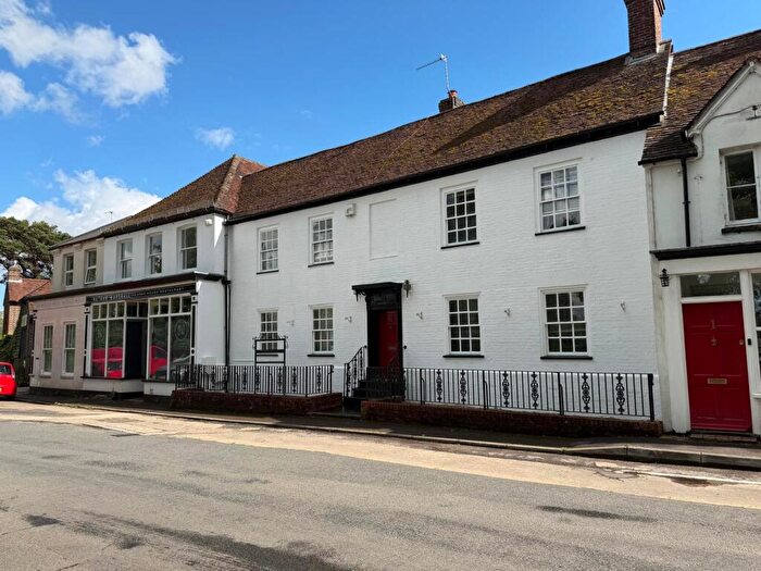 Terraced House For Sale In Hawkley Road, Liss, Hampshire, GU33