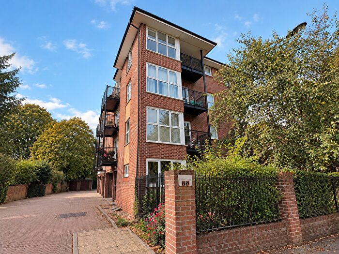 1 Bedroom Property For Sale In Oakley Road, Southampton, SO16