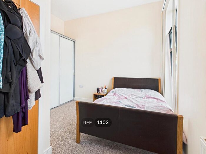 2 Bedroom Apartment To Rent In City Central, Wright Street, Hull, HU2