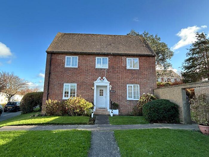 3 Bedroom Terraced House For Sale In Bryn Eglwys, Rhos On Sea, LL28