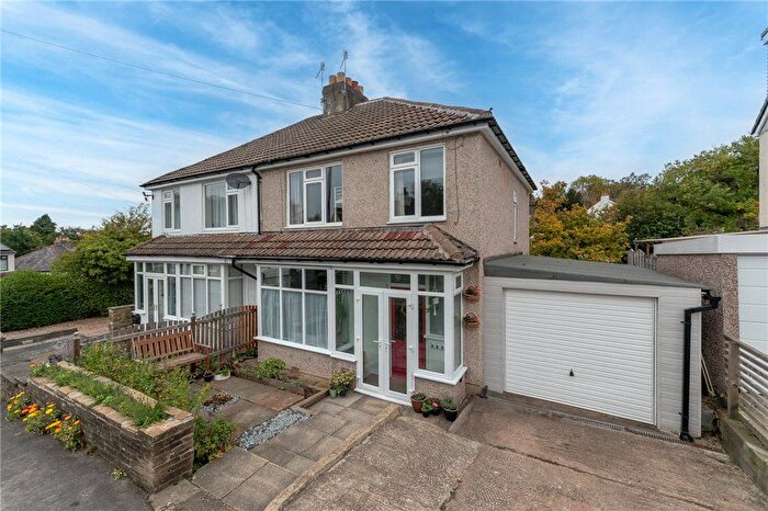 3 Bedroom Semi-Detached House For Sale In Nab Wood Rise, Shipley, West Yorkshire, BD18