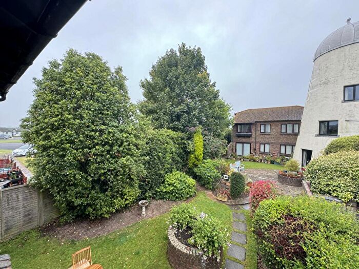 1 Bedroom Retirement Property To Rent In Well Lodge, Pagham, PO21