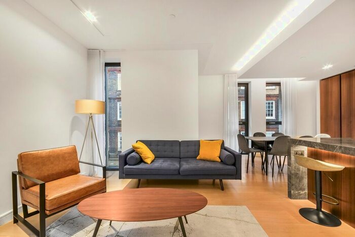 2 Bedroom Flat To Rent In Lincoln Square, Portugal Street, WC2A