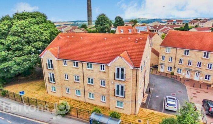 2 Bedroom Flat To Rent In Elderberry Close, Scholes, S61