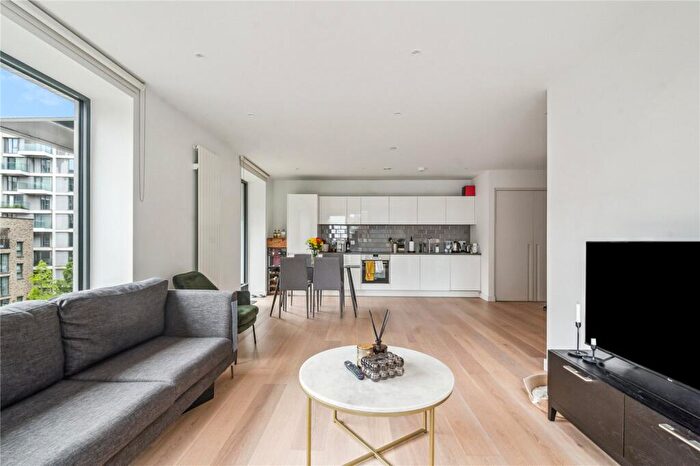 1 Bedroom Apartment To Rent In Fairwater House, Bonnet Street, London, E16