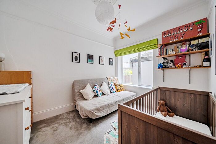 2 Bedroom Flat For Sale In Eastdown Park, Hither Green, London, SE13