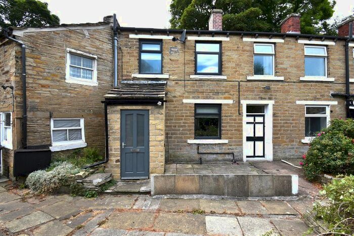1 Bedroom Property To Rent In Beckett, Kirkburton, Huddersfield, HD8