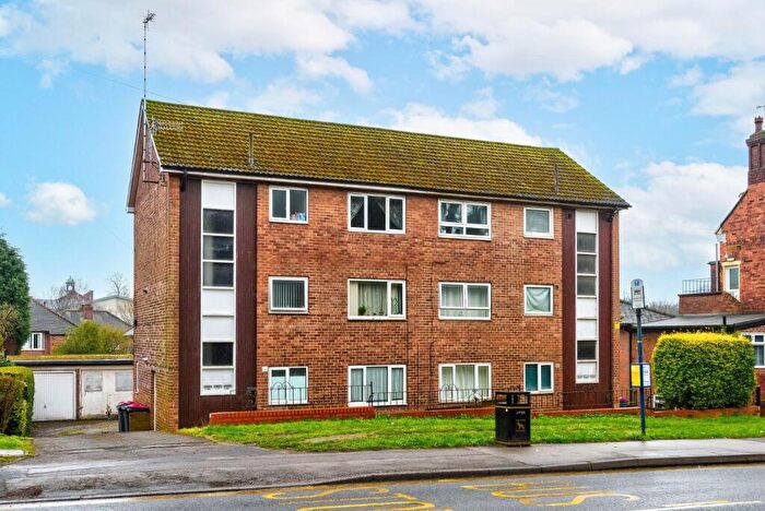1 Bedroom Apartment For Sale In Doncaster Road, Rotherham, S65