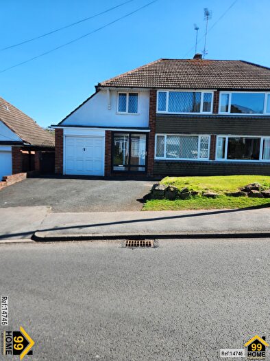 3 Bedroom Semi-Detached House To Rent In Northway, Wolverhampton, West Midlands, DY3