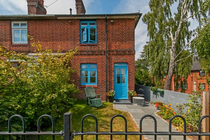 2 Bedroom End Of Terrace House To Rent In Highfield Terrace, Winchester, SO22