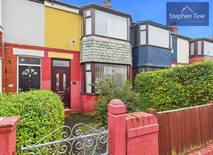 2 Bedroom Terraced House For Sale In Highbank Avenue, Blackpool, FY4